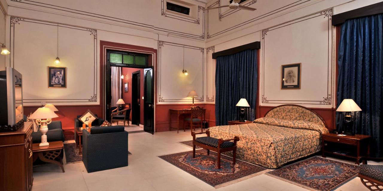 Welcomheritage Umed Bhawan Palace Kota  Exterior photo