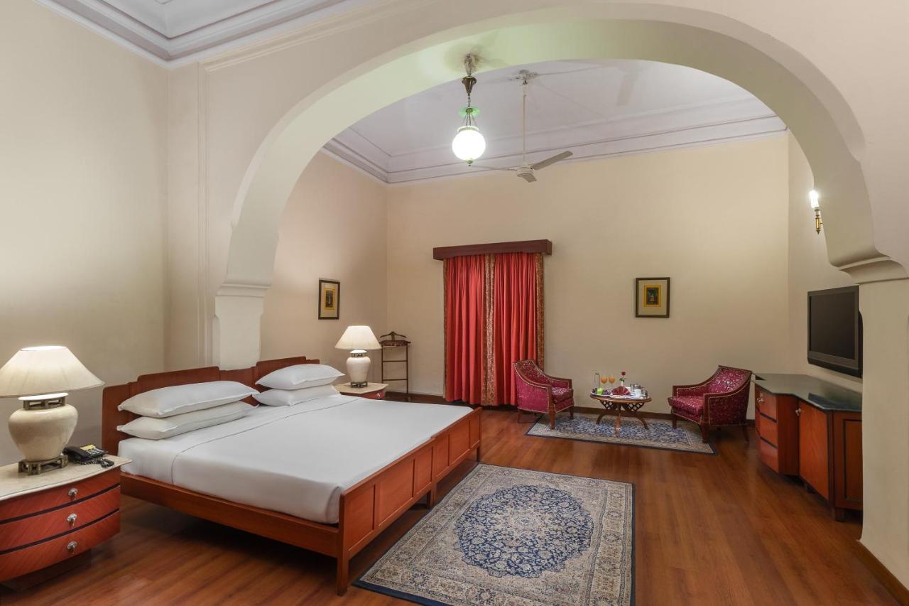 Welcomheritage Umed Bhawan Palace Kota  Exterior photo